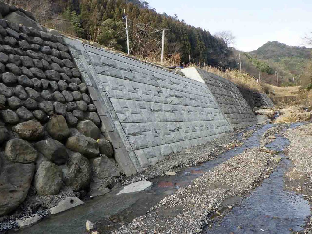 熊尾川災害復旧工事 完成